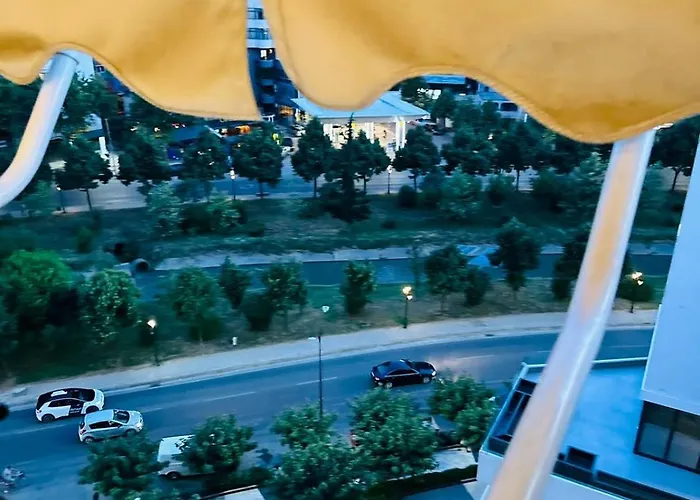 Delijorgji 4u 公寓